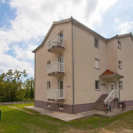 Marijana Апартаменты Каштела