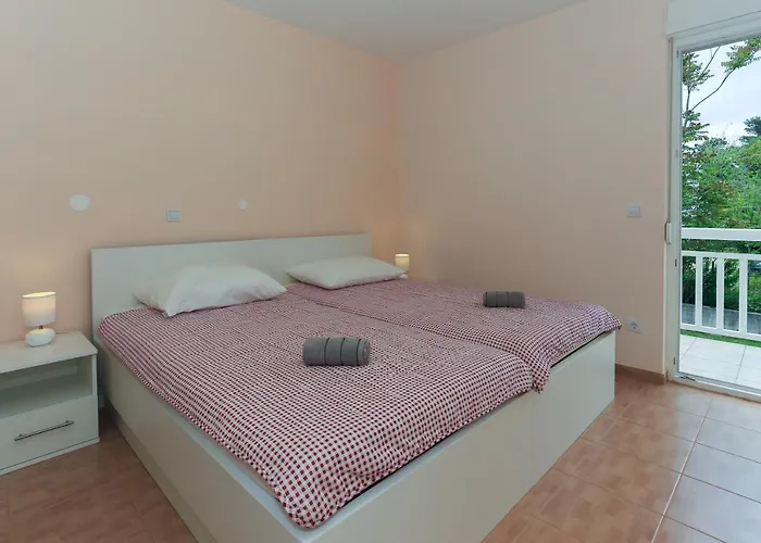 Marijana Апартаменты Каштела