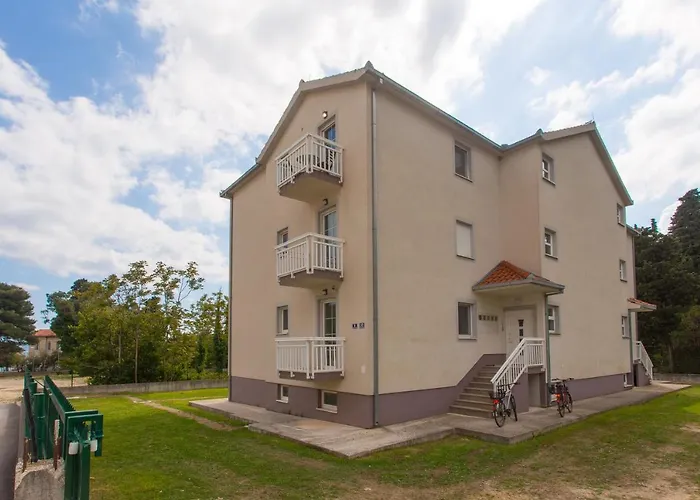 Marijana Апартаменты Каштела